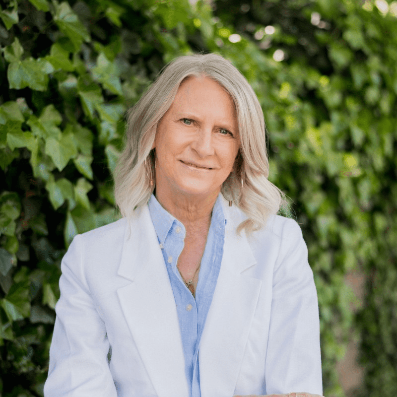Alison Beckner, Defynance Credit Advisor